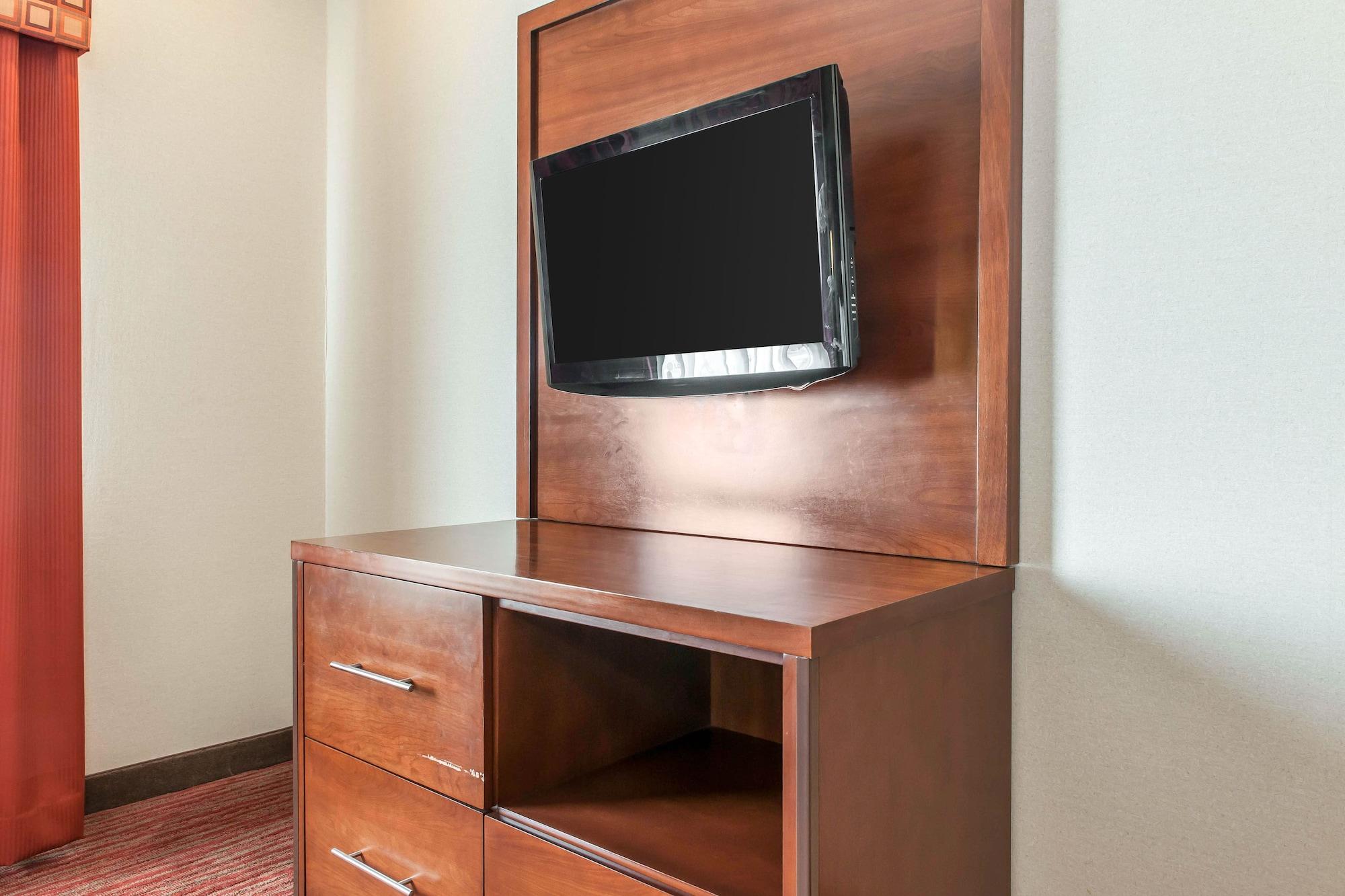 Comfort Suites コロンバス エクステリア 写真
