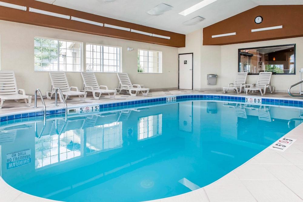 Comfort Suites コロンバス エクステリア 写真