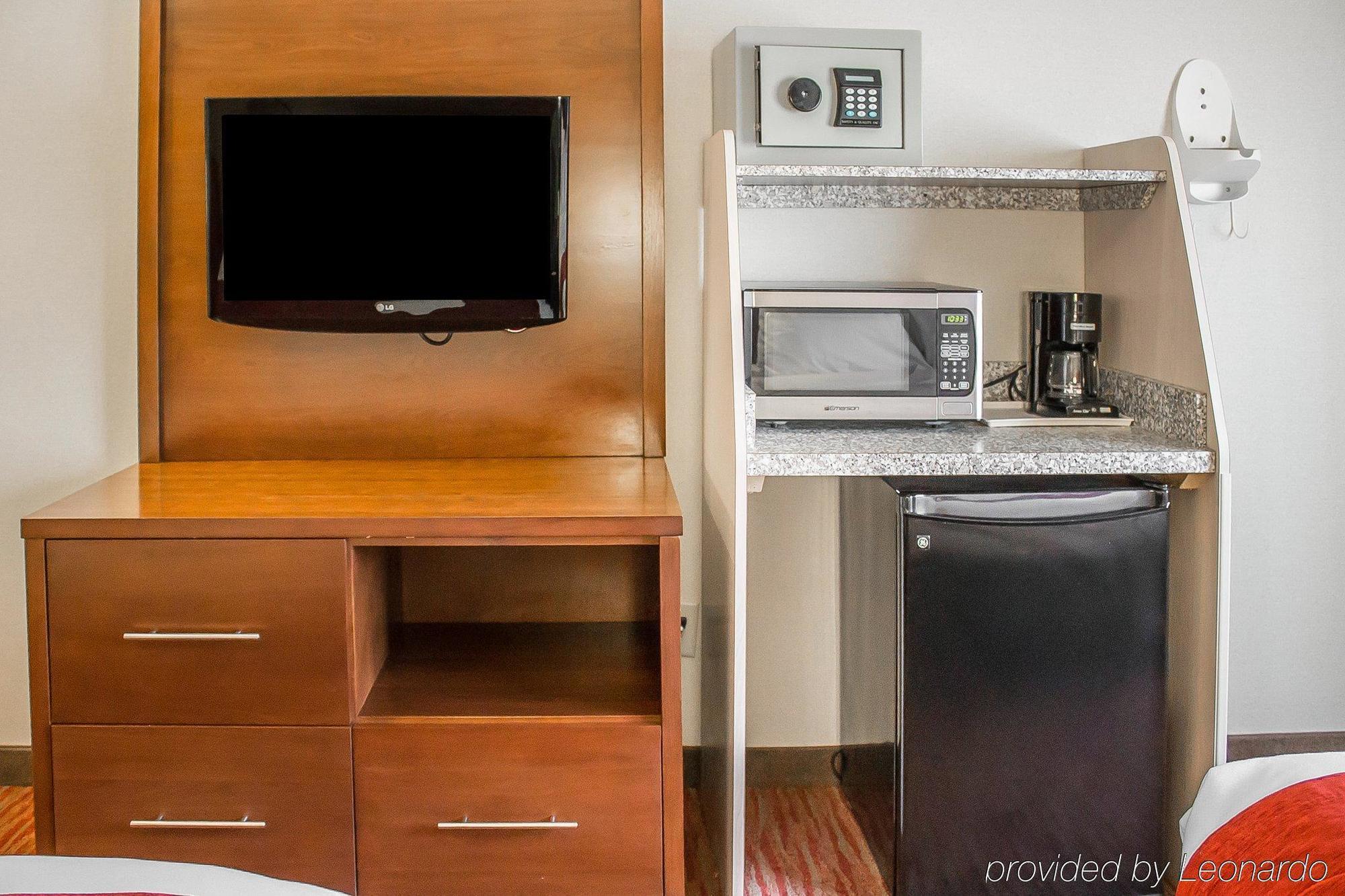 Comfort Suites コロンバス エクステリア 写真