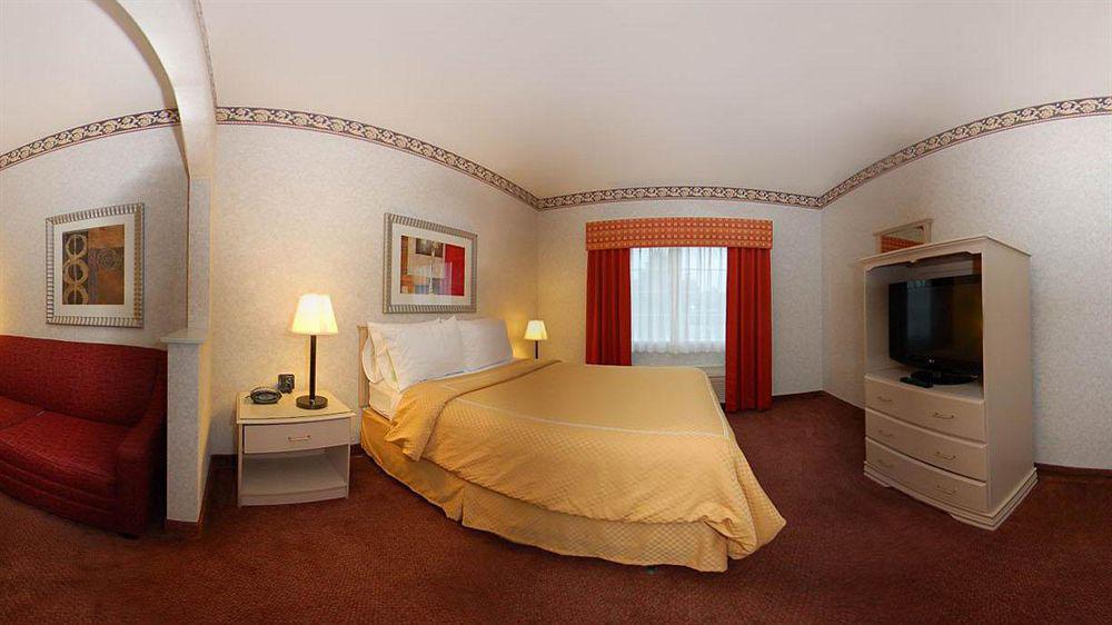 Comfort Suites コロンバス エクステリア 写真